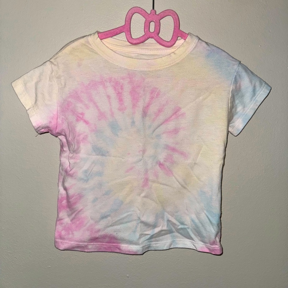 More than Magic, girls tie dye short sleeve top, size 4/5
